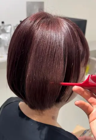 ショート カラー 鳴海 稜真のヘアスタイル