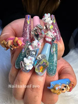 ロング はやし ことみのネイルデザイン