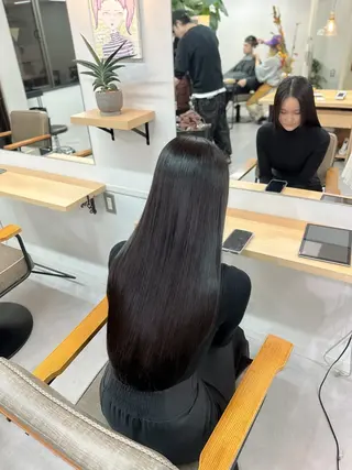 ロング Lachic所属・髪質改善/ストレート 根上のヘアスタイル