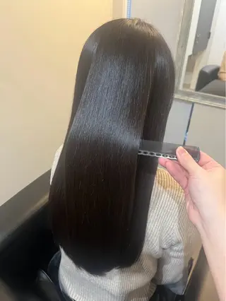 ロング ヘアケア専門店 Nerine 松戸駅西口 きてみてまつど通り店所属・🫧髪質改善🫧/ ひじりなり🍏のヘアスタイル