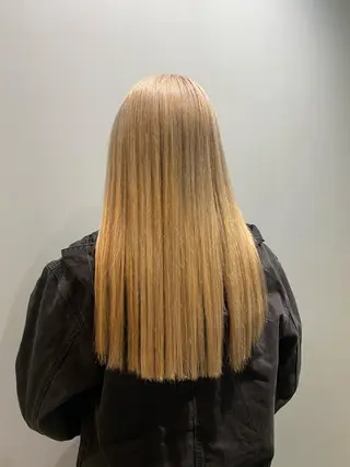 ロング カラー 美髪ストレート 川本雄己のヘアスタイル