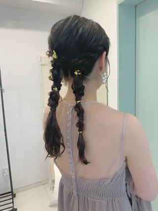 ヘアアレンジ moeka レイヤー /艶カラー/韓国のヘアスタイル