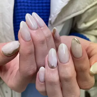 ネイル hazuki / Salon Biのネイルデザイン