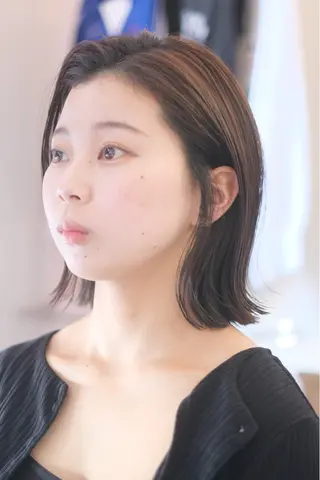ミディアム GENE CUTCLUB所属・岩村 夏姫のヘアスタイル