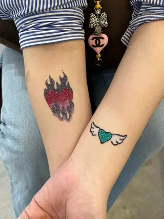 Agu hair time所属・time_ メラニーのヘアスタイル