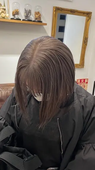 ショート カラー オリーブ/縮毛♡ Natsuno🩰のヘアスタイル