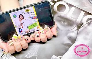 ネイル CROWN プライベートサロンのネイルデザイン