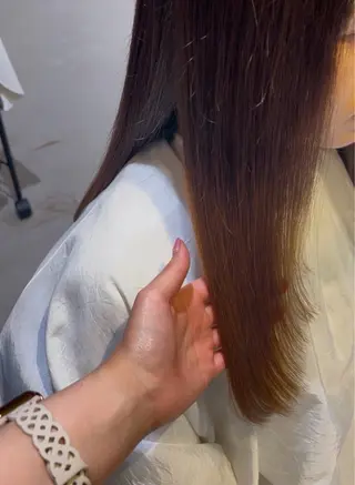 ロング 坂野 美葵のヘアスタイル
