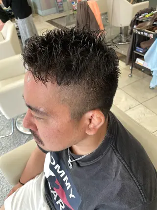 ショート メンズ AERBEN宝塚所属・金子 奈央のマツエク・マツパデザイン