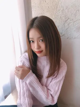 ミディアム 代表山口ひな 髪質改善のプロのヘアスタイル