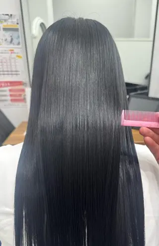 ロング カラー BELLE by revo所属・𝘀𝗮𝗲/ 艶髪/ショートボブのヘアスタイル