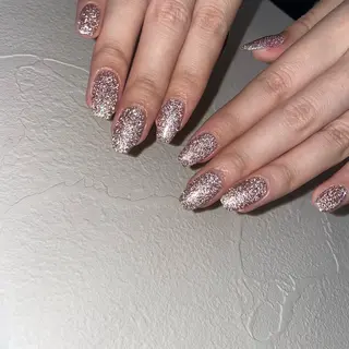 ネイル b'6 by Stir所属・b'6 SAKINAのネイルデザイン