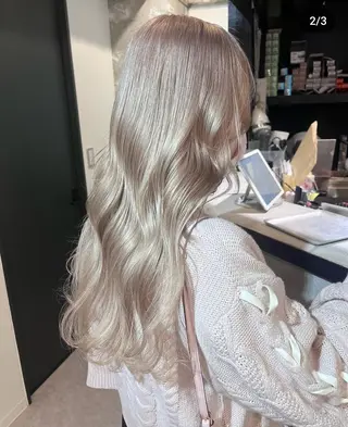 ロング カラー 韓国特化 BIZEのヘアスタイル