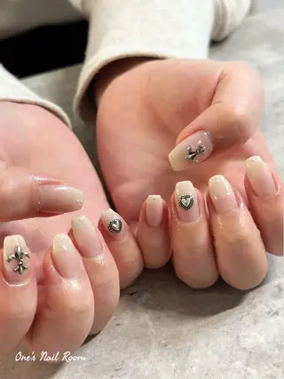 ネイル One's Nail Roomのネイルデザイン