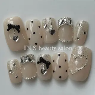 ネイル チョウ Rachaelのネイルデザイン