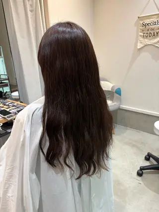 ロング 折本 沙織のヘアスタイル