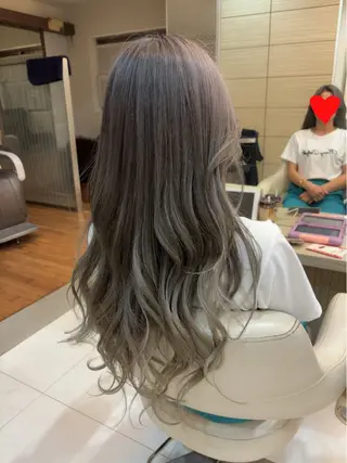 セミロング カラー パーマ 浅田 楓のヘアスタイル