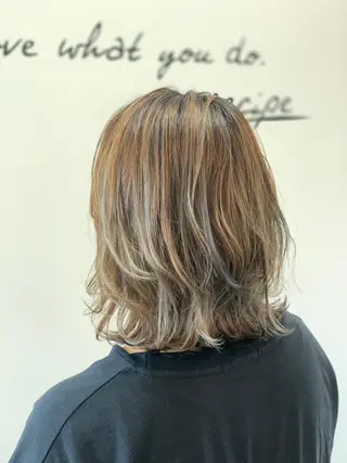 ミディアム カラー 中村 優太のヘアスタイル