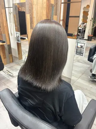 ミディアム カラー SHICUNE /ミホのヘアスタイル