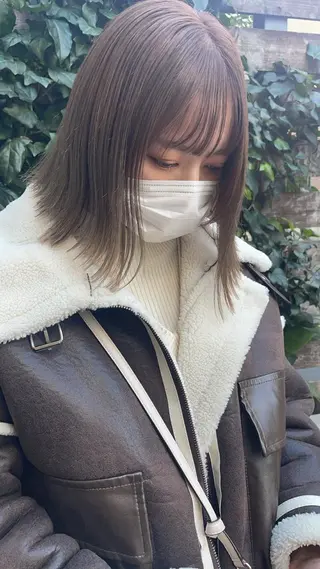 ミディアム レイヤーカット/ 透明感カラーmikuのヘアスタイル