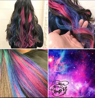 ロング カラー "PEPPU "所属・🌈推し色派手髪 ハイトーンShinのヘアスタイル