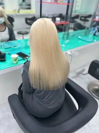 カラー トレンドモテカラー 🩷色落ちまで可愛くのヘアスタイル