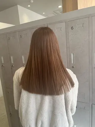 カラー 福島 果音のヘアスタイル