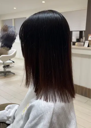 セミロング アミーベル🧸🧡 本店✂️しおりのヘアスタイル