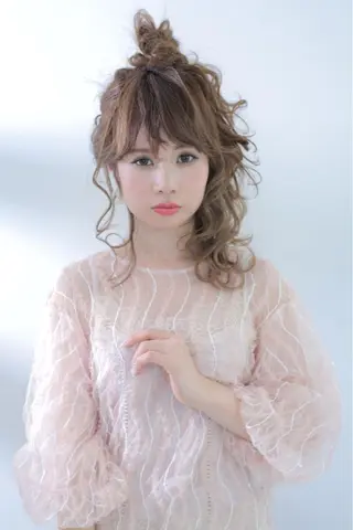 ヘアアレンジ 指名支持率NO.1 スタイリストのヘアスタイル