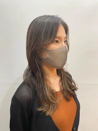 セミロング 高山🐬髪質改善 池袋で縮毛矯正のヘアスタイル