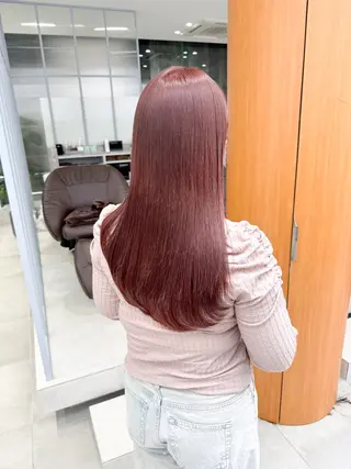 ロング カラー ひかり／ベージュ ／似合わせカットのヘアスタイル