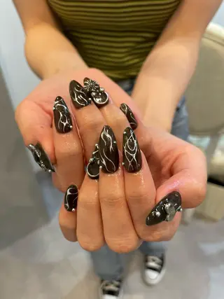 ネイル 束感まつ毛/ネイル/ LED♥KIRARAのマツエク・マツパデザイン