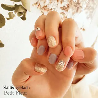 ネイル Petit Fleur所属・青柳 亜梨奈のマツエク・マツパデザイン