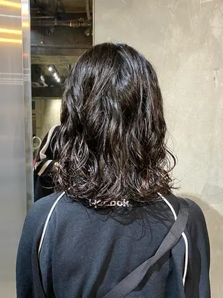 ミディアム パーマ Agu hair lore沼館店所属・八戸パーマ/メンズパ ーマ/シンゴ。のヘアスタイル