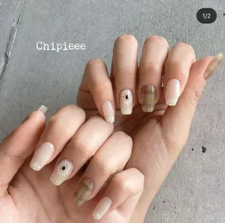 ネイル Chipieee EBISU所属・moeka ♡のネイルデザイン