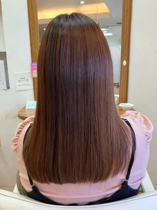 ロング 湯浅 貴子のヘアスタイル