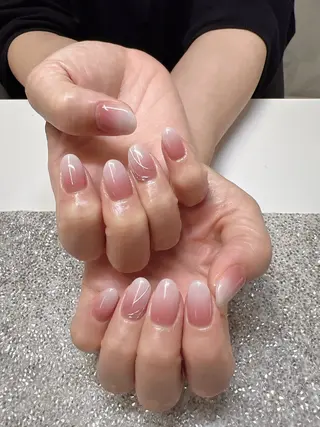 ネイル Guarendo錦糸町店所属・ガレンドウ 白澤 愛子のネイルデザイン