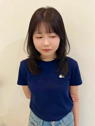 ミディアム カラー レイヤー/韓国 ハイトーン興津史弥のヘアスタイル