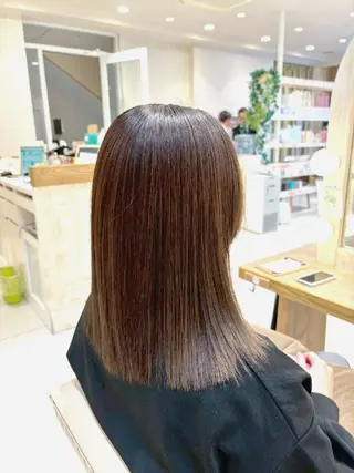 ミディアム 縮毛矯正💎/ 美髪ストレート🫧のヘアスタイル