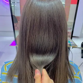 ミディアム ハッシュカット/ハイ トーン/MANAMIのヘアスタイル