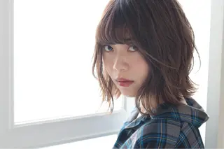 ミディアム しが りょーたのヘアスタイル