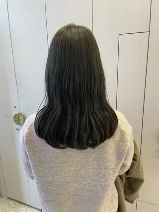 セミロング カラー 暖色/オリーブカラー /中村未来🍒🫒のヘアスタイル