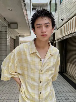 ショート モモセ ユメトのヘアスタイル