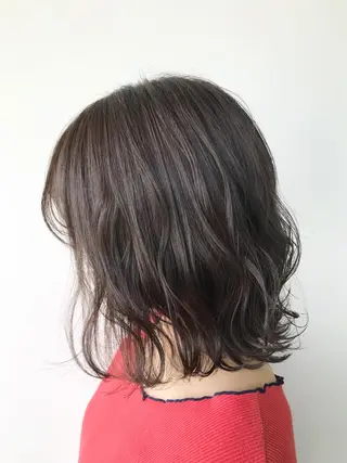 ミディアム カラー ベージュカラー🤎 鈴木サトミのヘアスタイル