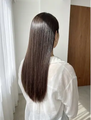 ロング 中尾 エリカのヘアスタイル