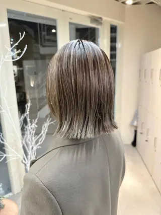 ショート カラー ハイトーン×似合わせ 🌱中川慎之介のヘアスタイル