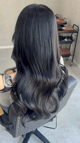 ロング カラー 赤み無し柔らかカラー 【梅田】madokaのヘアスタイル