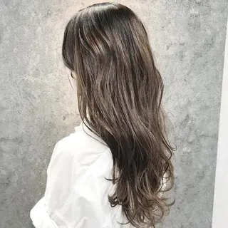 ロング 所渉/韓国レイヤー /ウルフカットのヘアスタイル