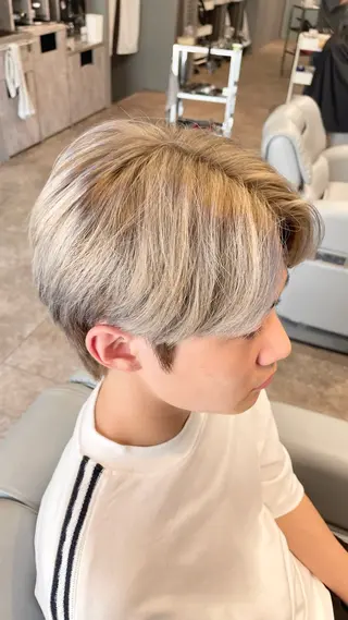 カラー メンズ Noisyle 西本町店所属・メンズ特化美容師 ⭐️ヤマモトのヘアスタイル