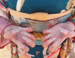 ネイル nail.salon .Reversalのネイルデザイン